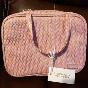 Stephanie Johnson ML Traveler Bag